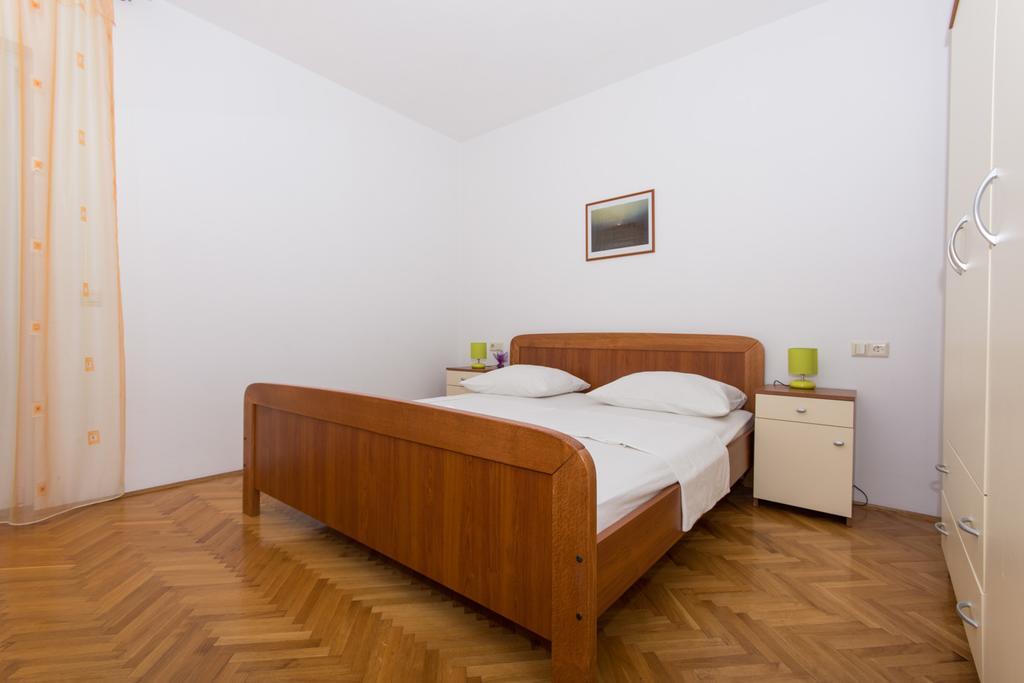 Apartmani Gaube Trogir Buitenkant foto
