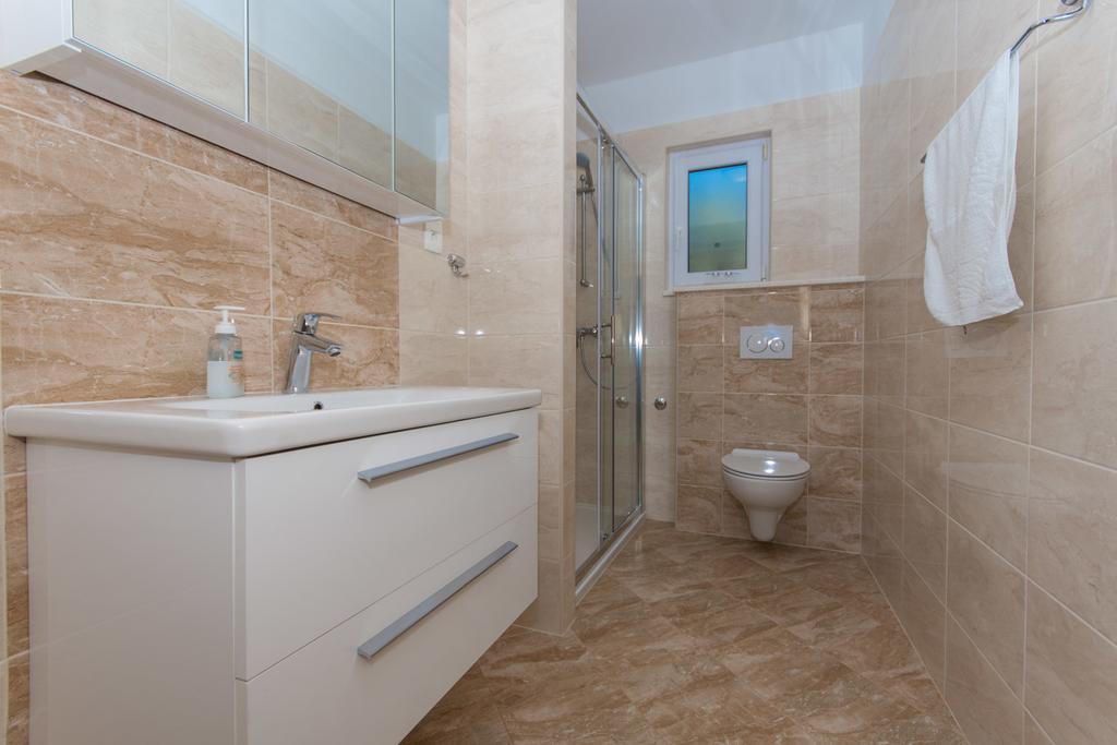 Apartmani Gaube Trogir Buitenkant foto