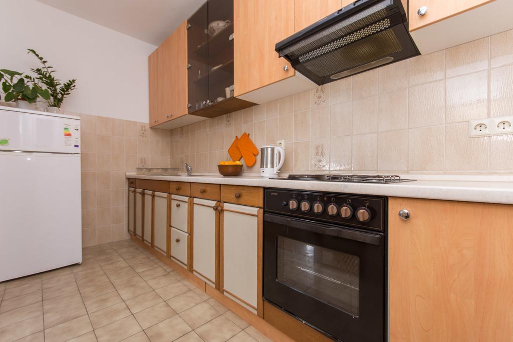Apartmani Gaube Trogir Buitenkant foto