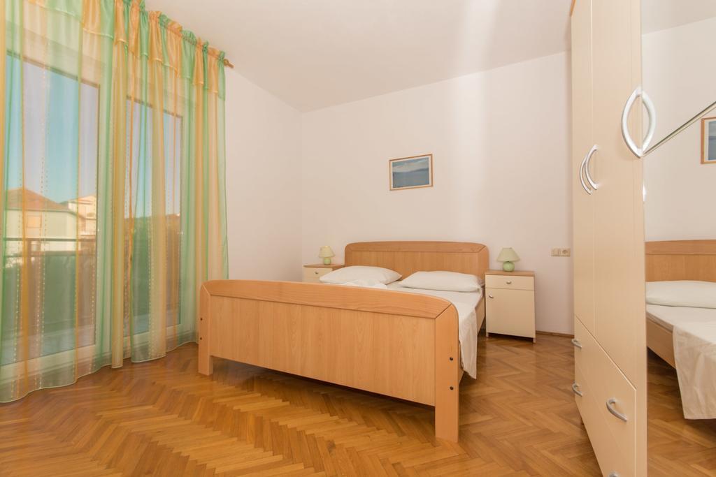 Apartmani Gaube Trogir Buitenkant foto