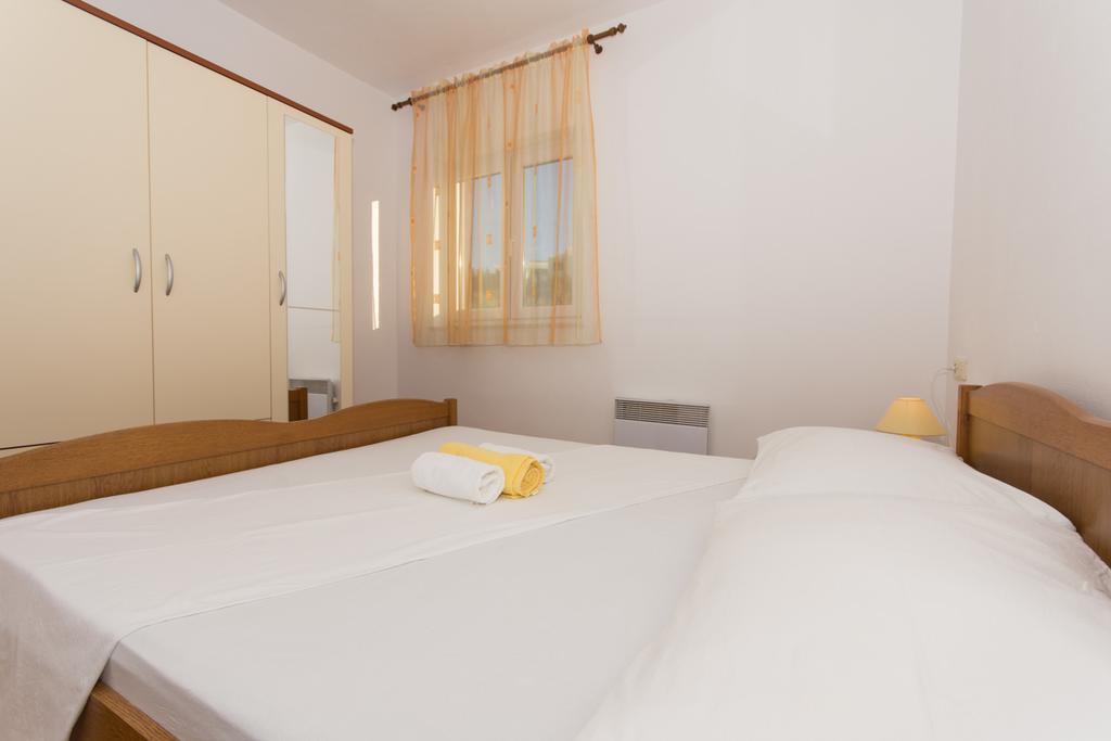 Apartmani Gaube Trogir Buitenkant foto