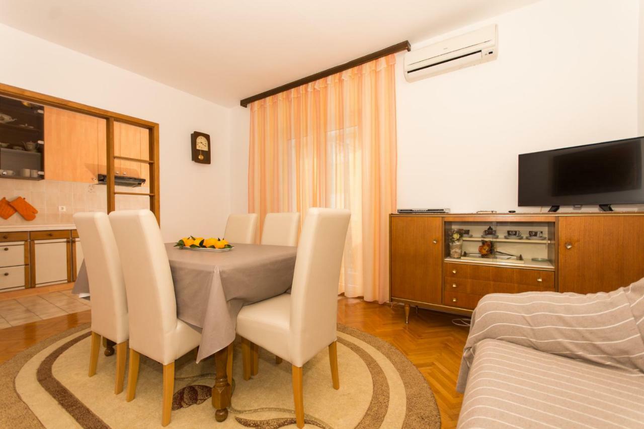 Apartmani Gaube Trogir Buitenkant foto